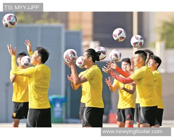 模仿国际足球明星精彩瞬间视频挑战展现你的球技与创意